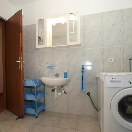 Apartament Fuer 6 Personen Ca 70 Qm In Pula, Istrien Istrische Riviera